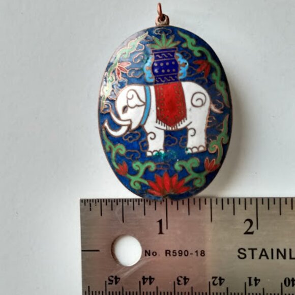 Vintage Cloisonné Enameled Elephant Two-Sided Pendant NO CHAIN SEE DESCRIPTION - Picture 6 of 7